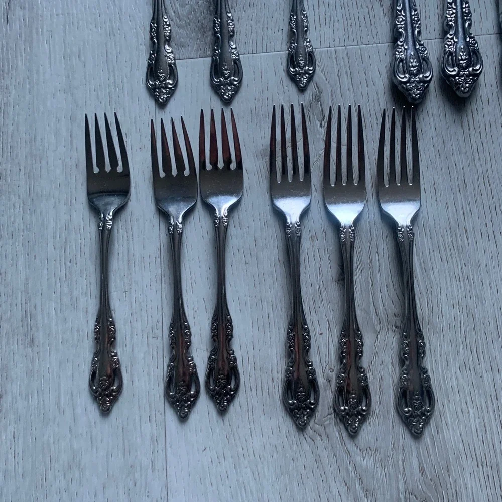 Oneida Community‎ Stainless Utensil Set